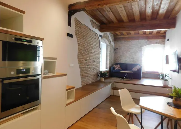 Boutique Krizanke * Ljubljana