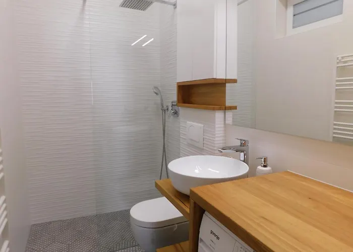 Boutique Krizanke * Ljubljana